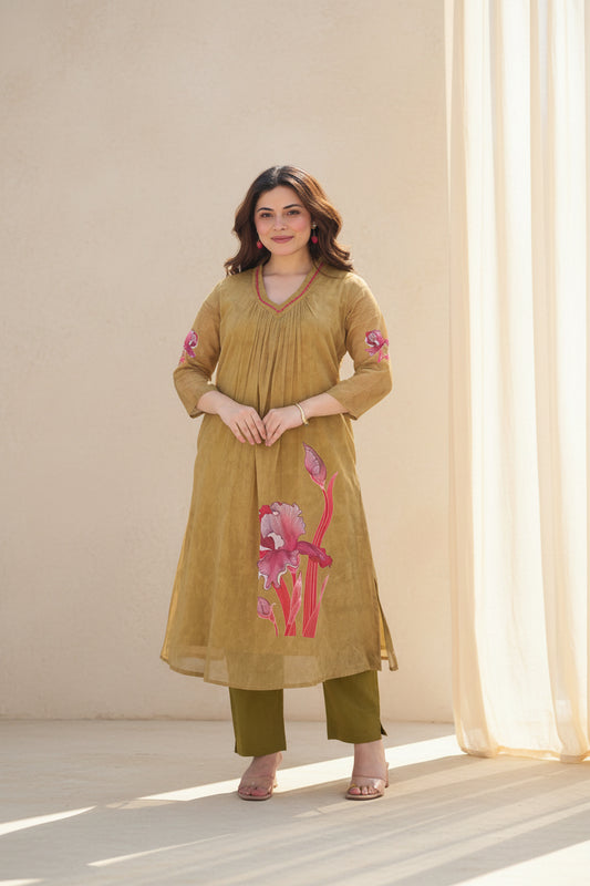 Crimson Iris Printed Kurta Set